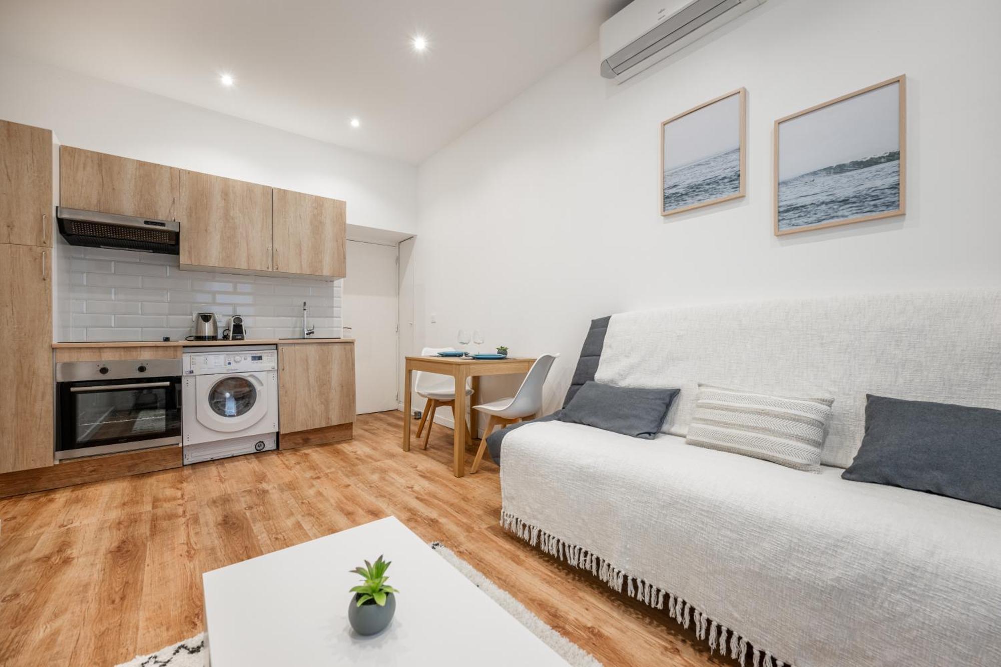 Appartement Pertinax Cosy 2 Pieces Au Coeur Du Centre De Ac